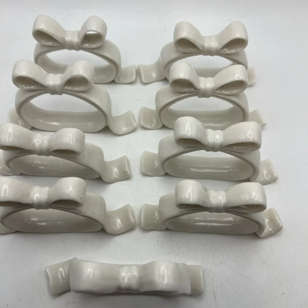 Vintage Ceramic Bow Napkin Rings Set of 8+1 (spare) | Coquette Cottagecore Table